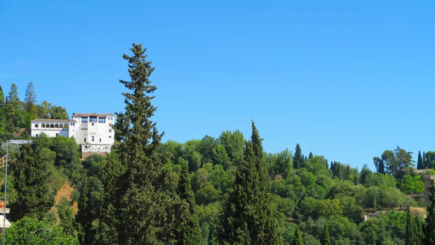 Charming Albaicin Patio Flat Free Onsite Parking Apartment Гранада Екстериор снимка